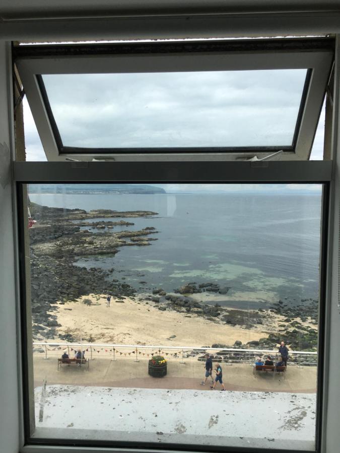 Aparthotel On The Prom Portstewart Exteriér fotografie